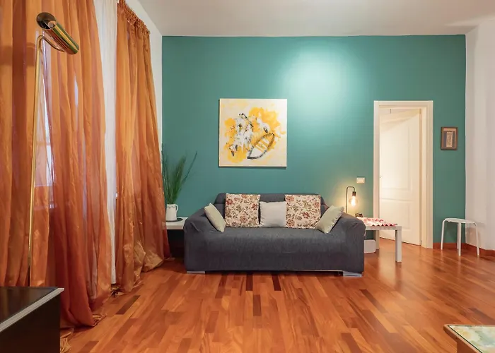 Apartment Orange *